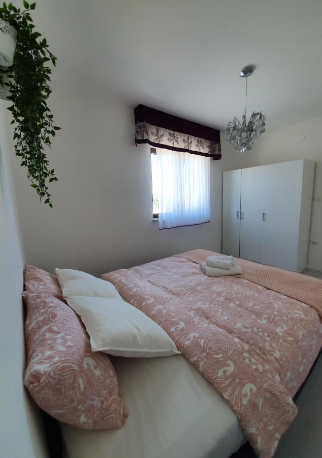 Apartments Borghetto วิงกุรัน ภายนอก รูปภาพ