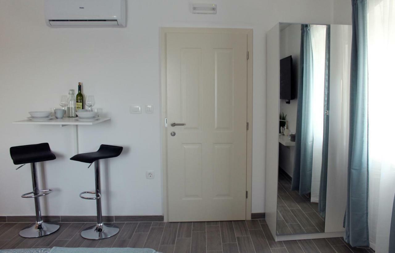 Apartments Borghetto วิงกุรัน ภายนอก รูปภาพ