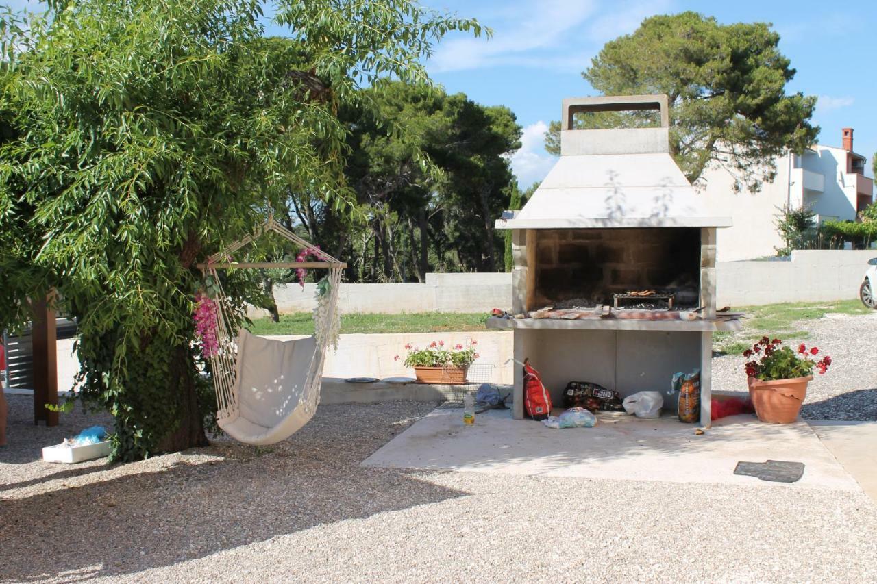 Apartments Borghetto วิงกุรัน ภายนอก รูปภาพ